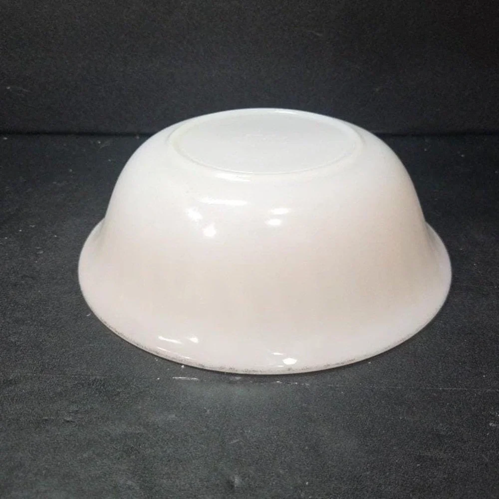 Anchor Hocking Fire King Golden Anniversary Bowl, Vintage White Swirl Milk Glass